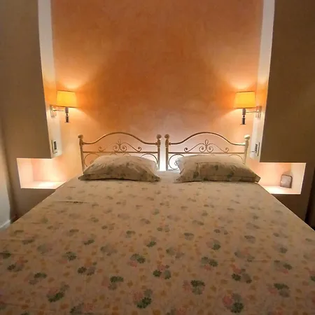 Inparma Ovest Daire *