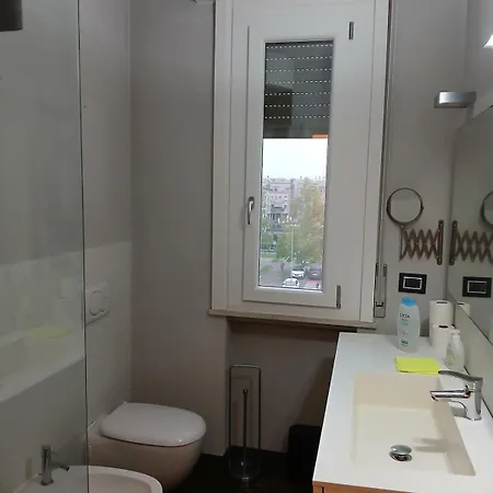 Inparma Ovest Apartment